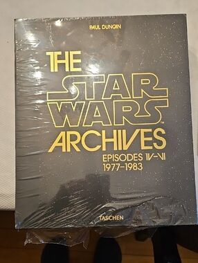 Taschen The Star Wars Archives – Black & Gold Hardcover New in package